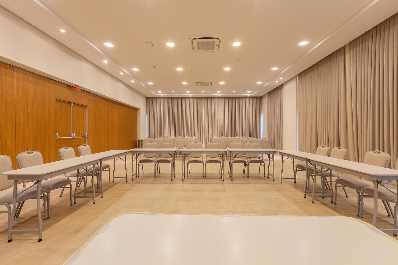 Tri Hotel Executive Brusque Zewnętrze zdjęcie