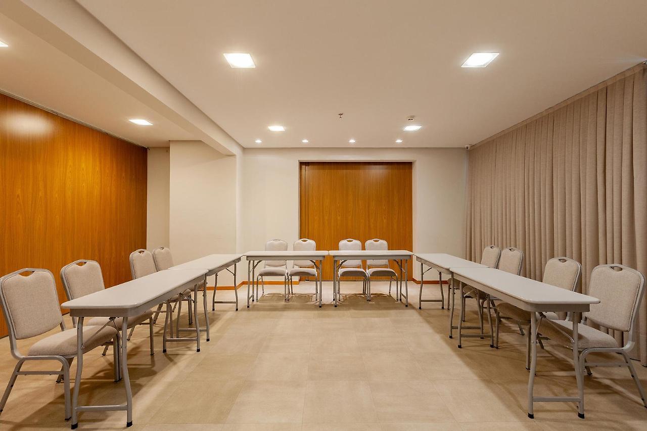 Tri Hotel Executive Brusque Zewnętrze zdjęcie